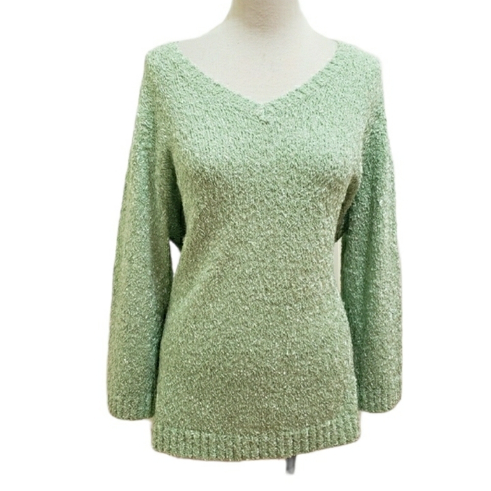 Holiday V Neck Sweater green